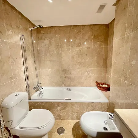 Lomas Del Club - Eaw Homes Апартаменти